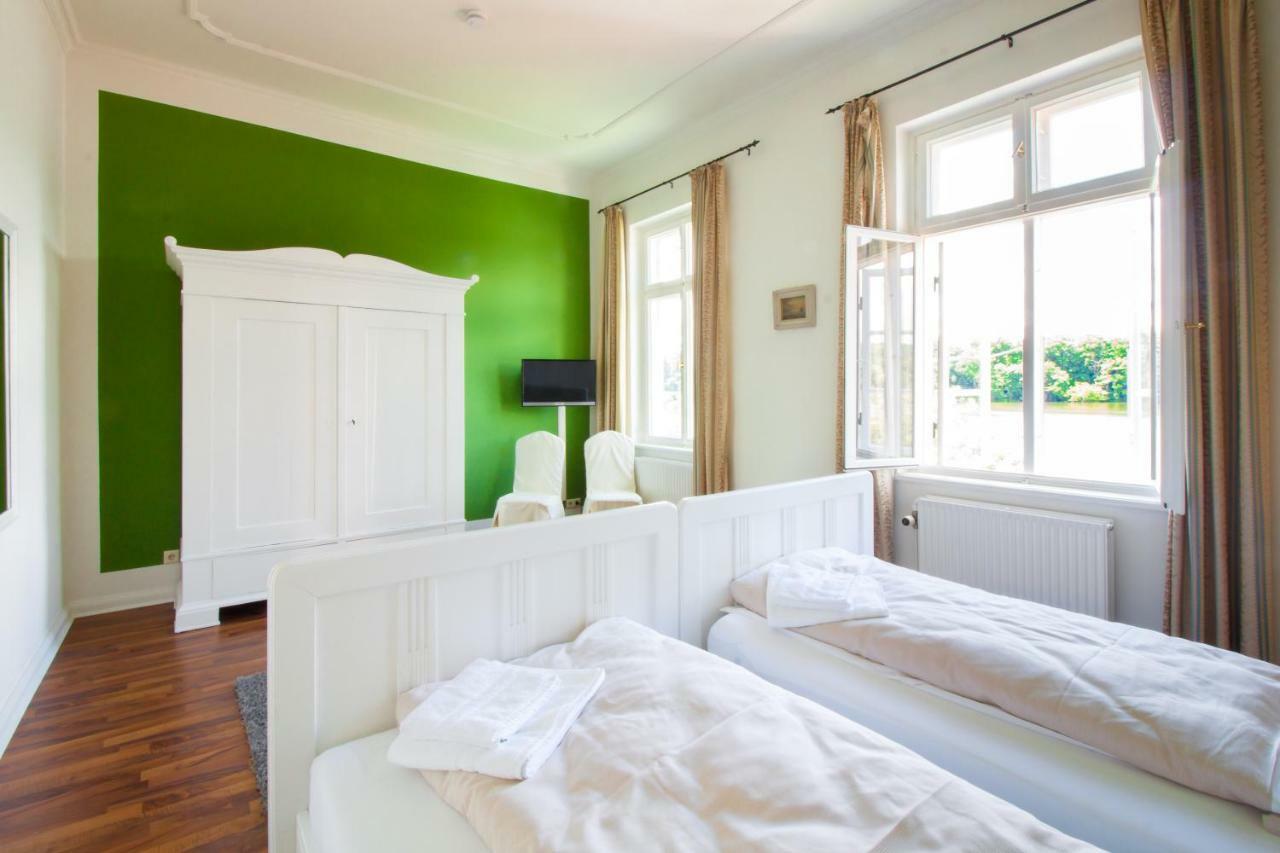 Schloss Gluecksburg Apartamento Exterior foto