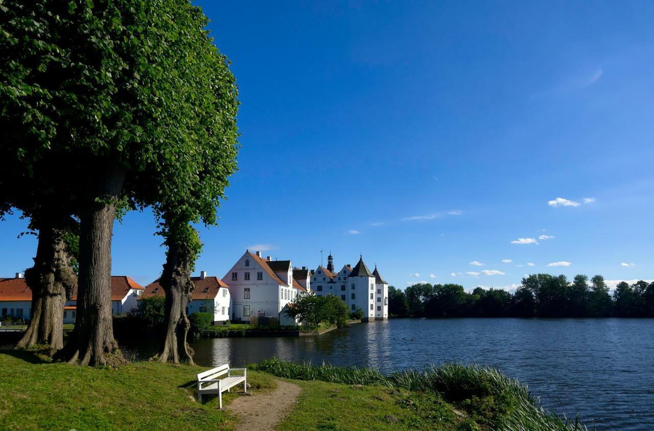 Schloss Gluecksburg Apartamento Exterior foto